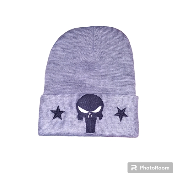 Winter toques by Altered Native Clothing and Apparel Inc - Picture 10 of 13